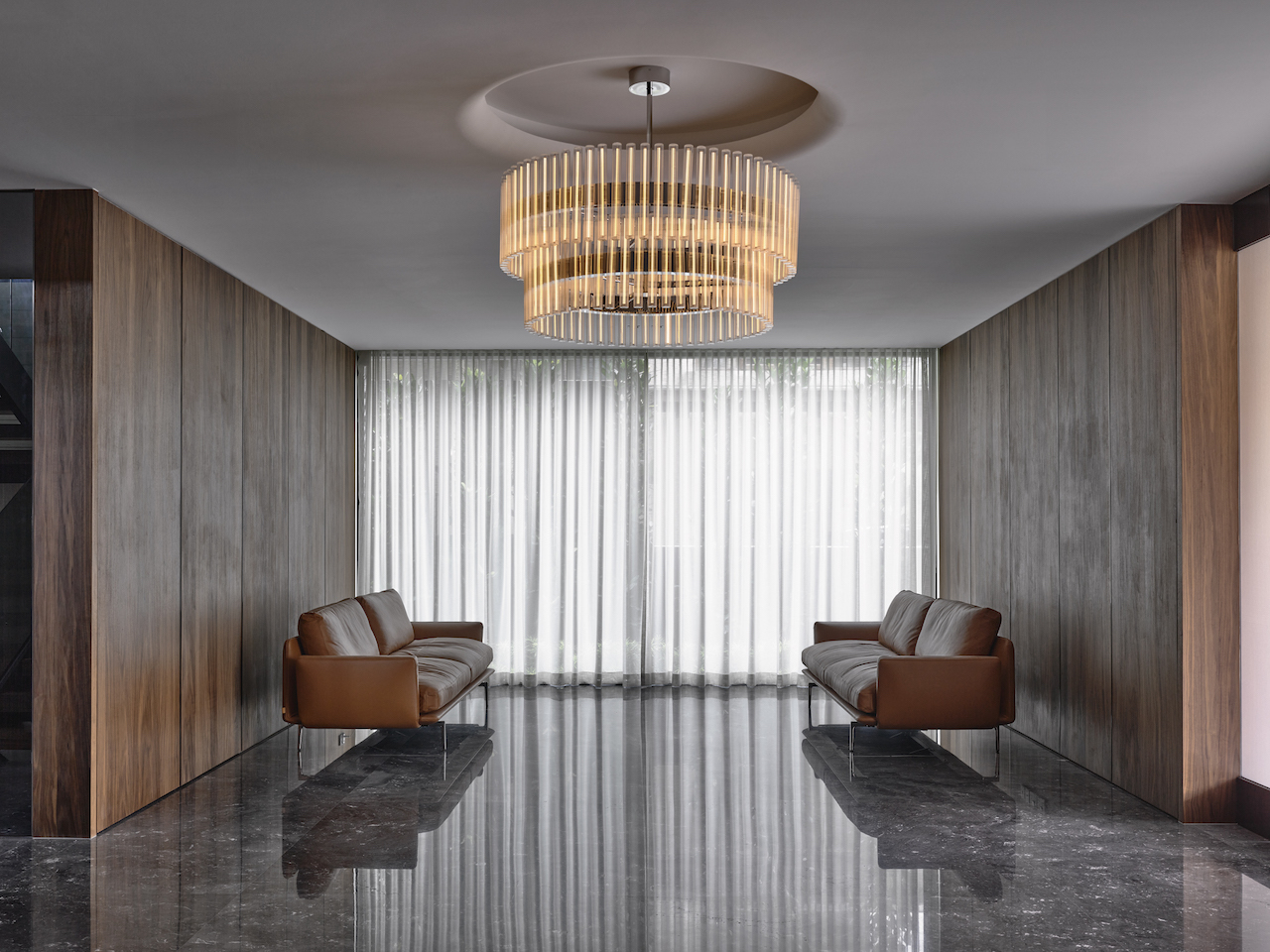 The road-level basement contains an entertainment space. 