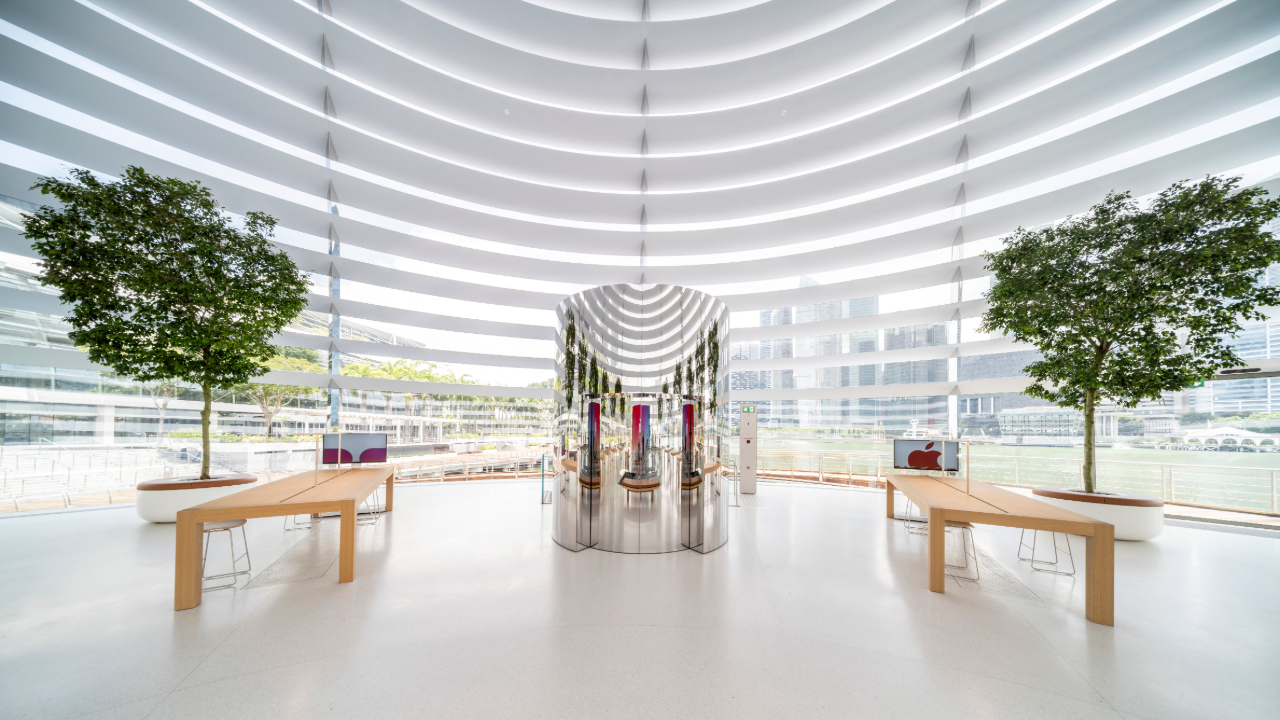 Inside Apple's Singapore Marina Bay Sands retail store