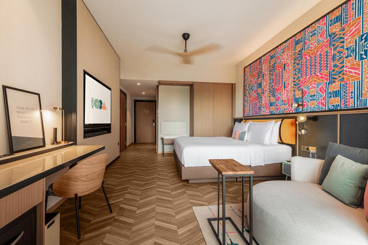 Credit to: Resorts World Sentosa Hotel Ora, Danovel received numerous business referrals after supplying sofas for Pullman Orchard and Resorts World Sentosa Ora 