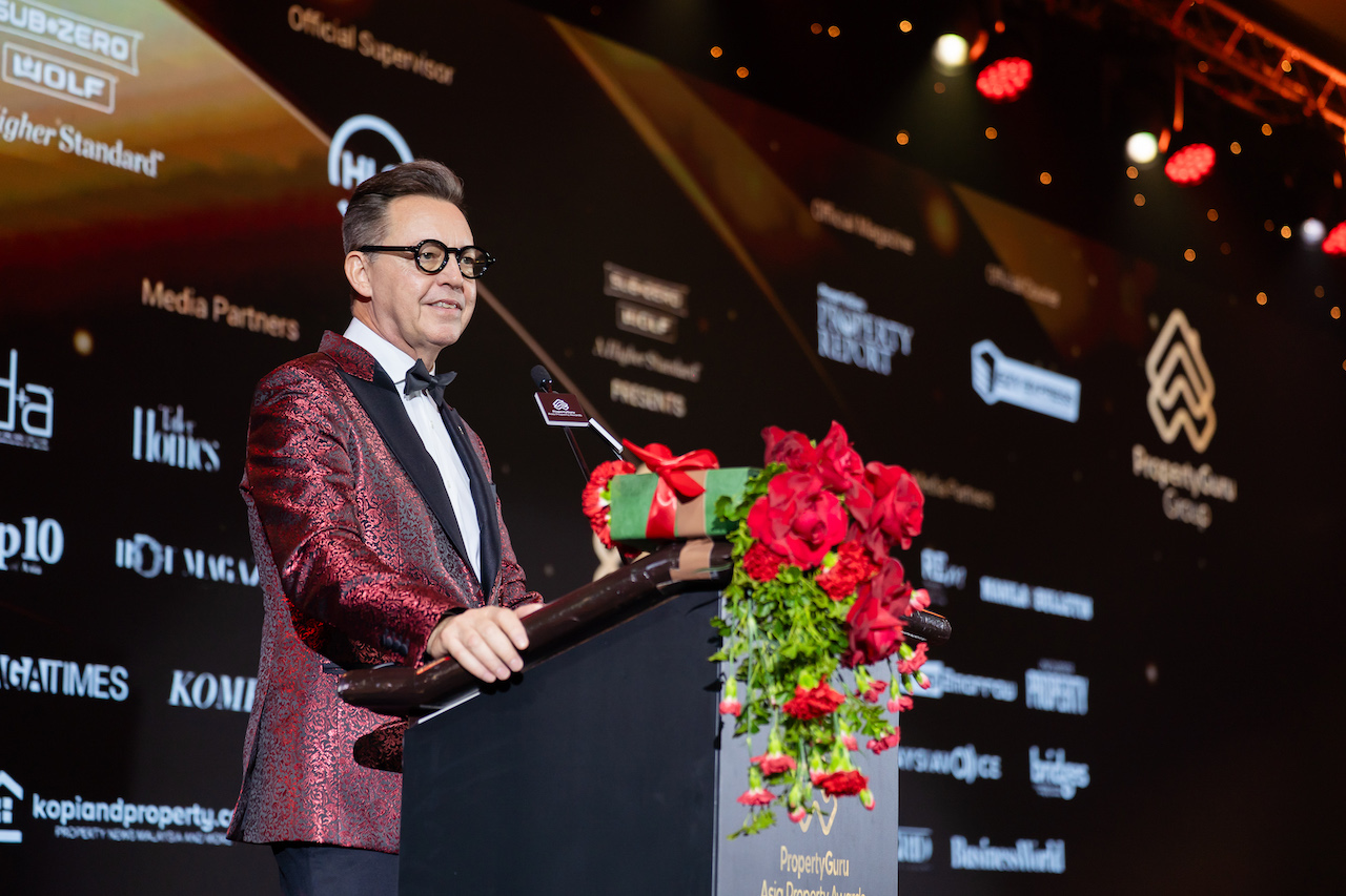 Jules Kay, General Manager of the PropertyGuru Asia Property Awards and Events, addressing the audience at the Grand Final, reflecting on two decades of recognising excellence and the evolving future of Asia’s built environment.