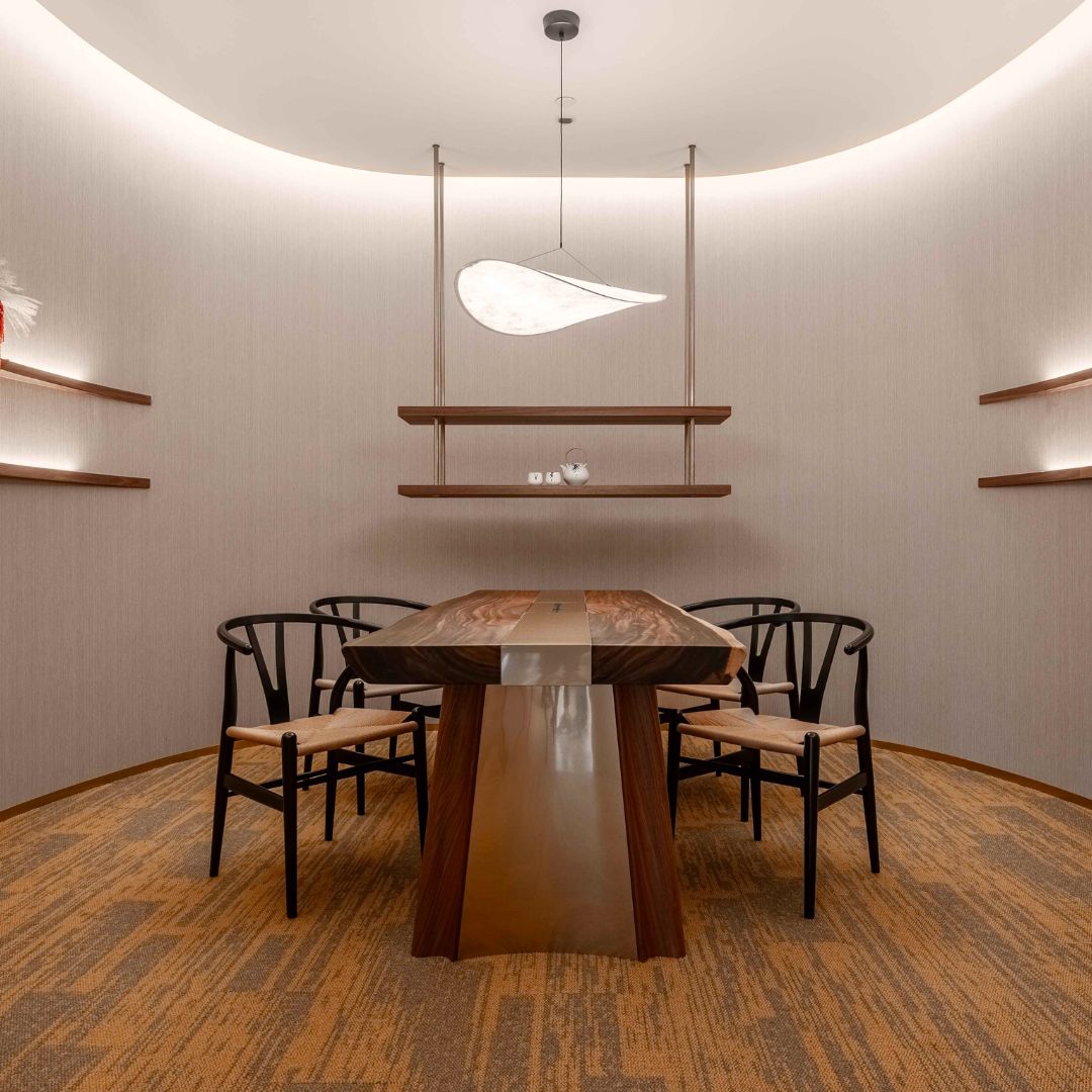 A meeting room in VP Bank’s Singapore office designed like a tea room.